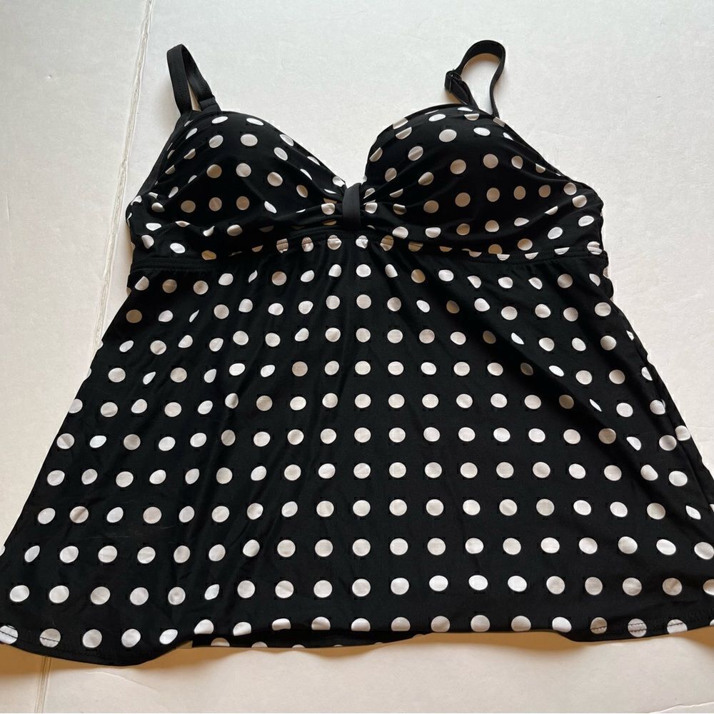 Coco Reef Swim Top  Size 36/38 C Black with white dots